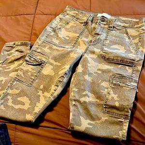 Mudd high rise utility jegging camo